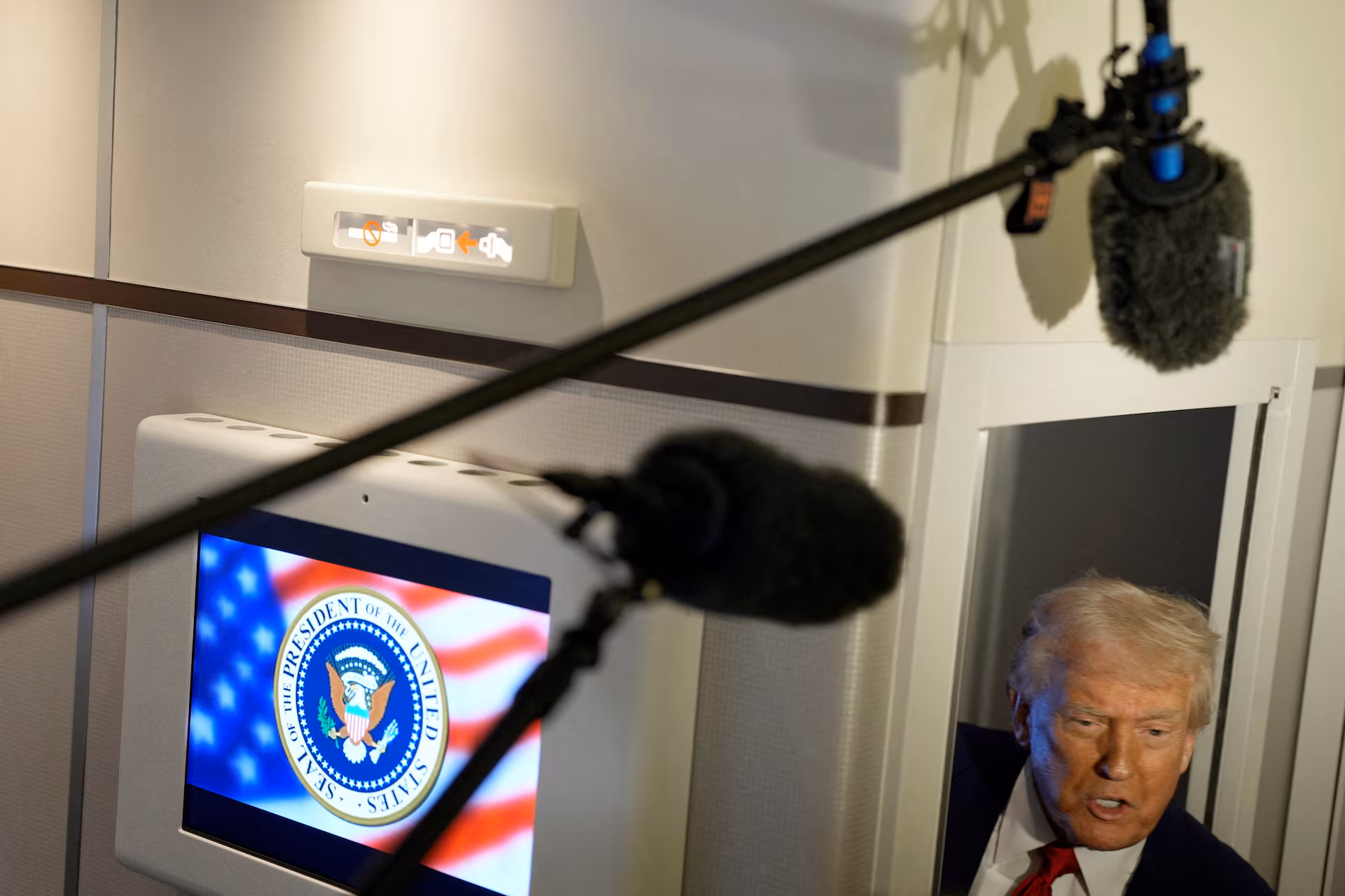 KAJQGEZ4DJMXZDI6AKOL5LXKYE