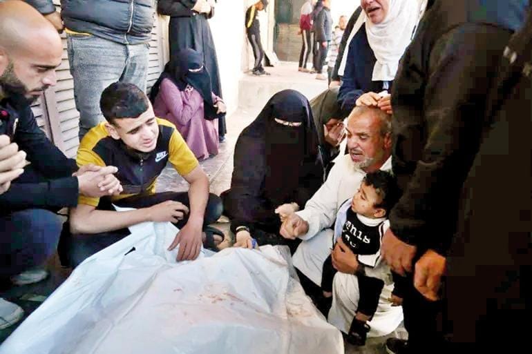 israilin saldirilari altinda filistinlilere bayram aciyla doldu 0 Yr3Ksia8