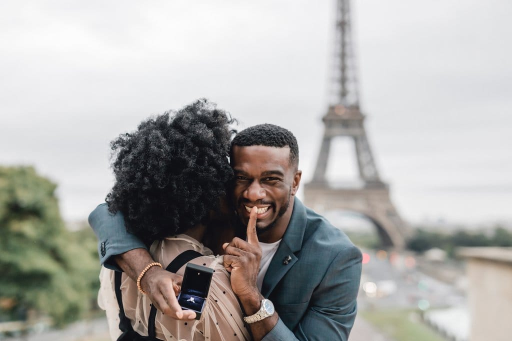 paris engagement trip couple eiffel tower 1024
