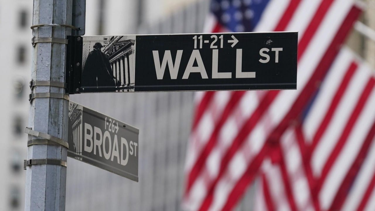 wall street acilis oncesi dususte piyasalar ufe verisine odaklandi