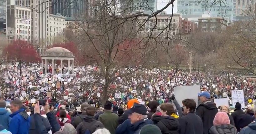 yaratici yikim mi hands off mu protestolar romaya kadar uzandi 1 bN9pwfyB