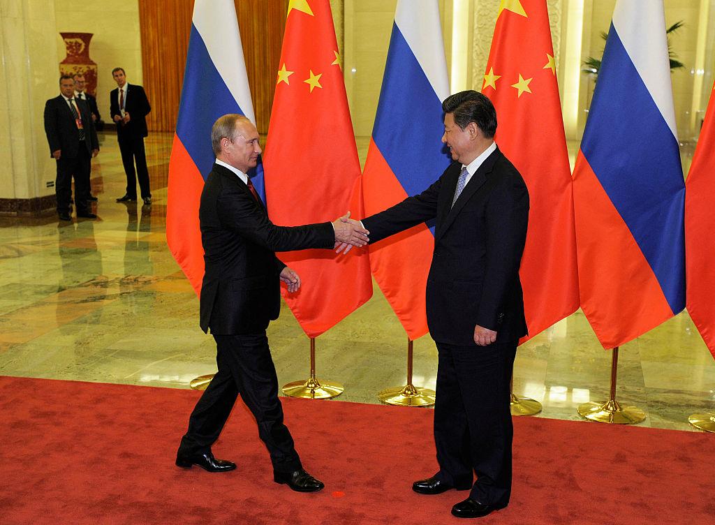 Xi-Putin Zirvesi: Çin Rusya’yı Kurtarıyor mu, Kontrol mü Ediyor?