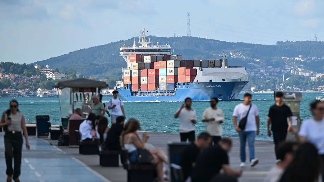 Savaş Türkiye’ye Hem Fırsat Hem de Risk Getiriyor