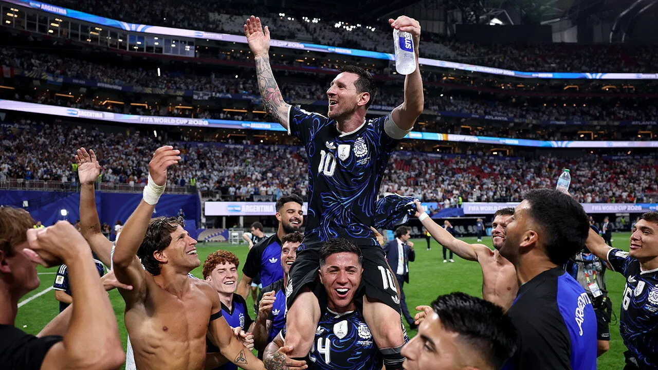 Messi, Dünya Kupası Finalinde Tarihin Peşinde