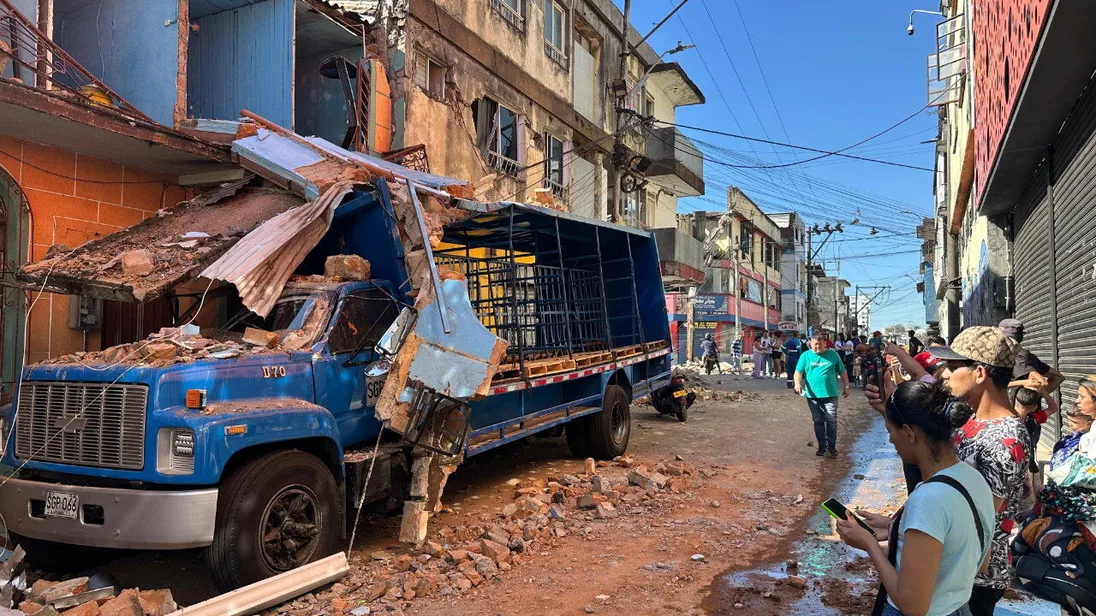 World in Brief: Kolombiya’da deprem meydana geldi; Trump İran’dan tazminat talep etti.