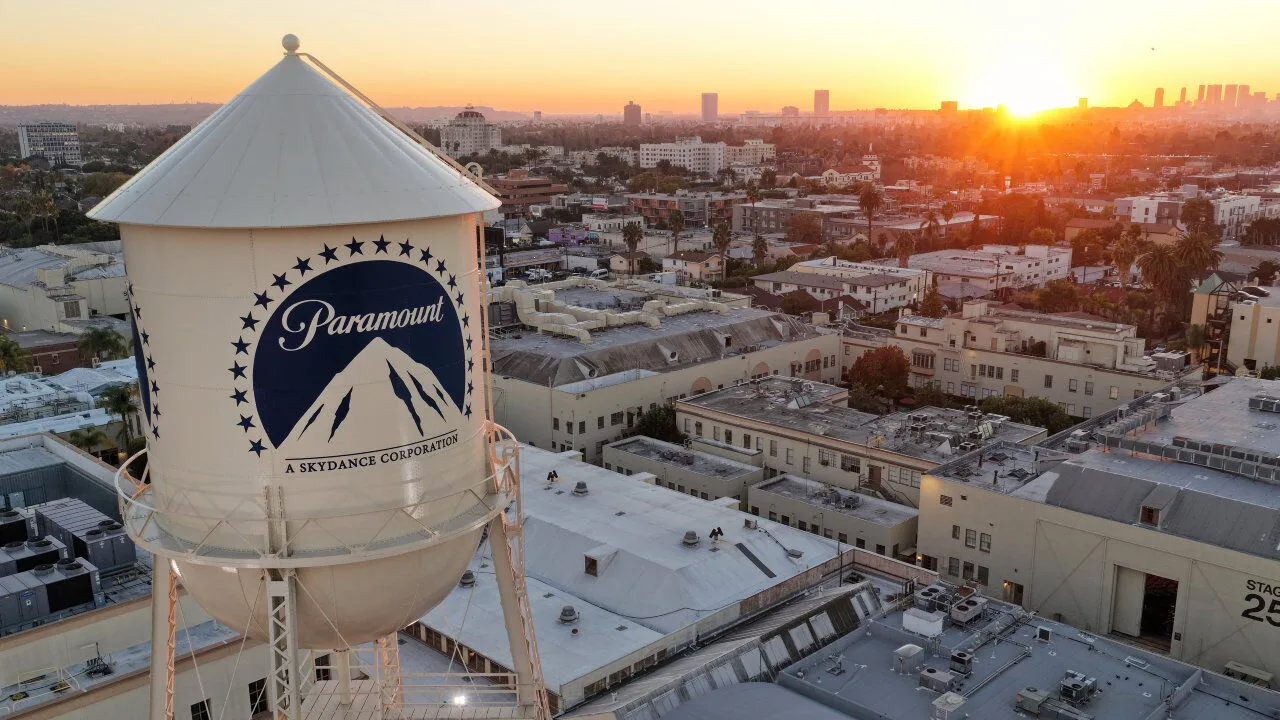 World in Brief:Paramount’un Warner Bros birleşmesiyle ilgili uzlaşması; Alibaba’nın yapay zekâ hamlesi