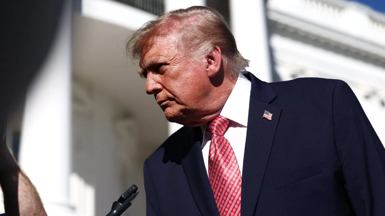 World in Brief: Trump, Putin-Xi görüşmesine açık; Fransa sokağa çıkma yasaklarını uygulamaya koydu