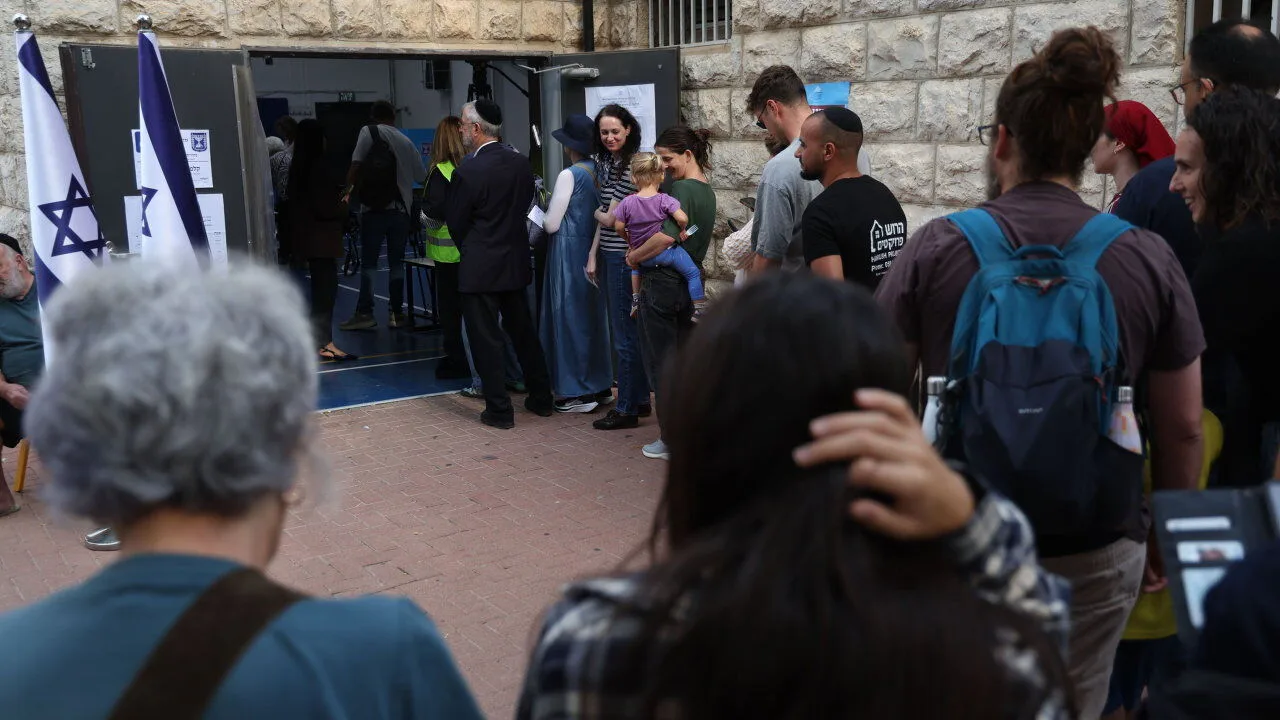 World in Brief: İsrail seçimlerinde net bir kazanan yok; ABD, Flávio Bolsonaro’ya vize verecek